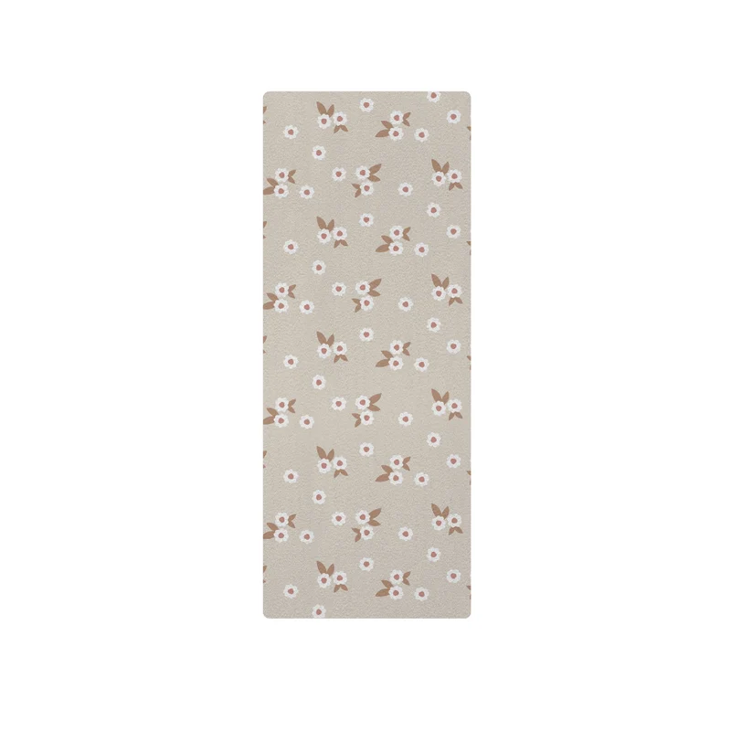 Tapis enfant beige à motifs floraux - Prénom personnalisable - Plusieurs tailles disponibles