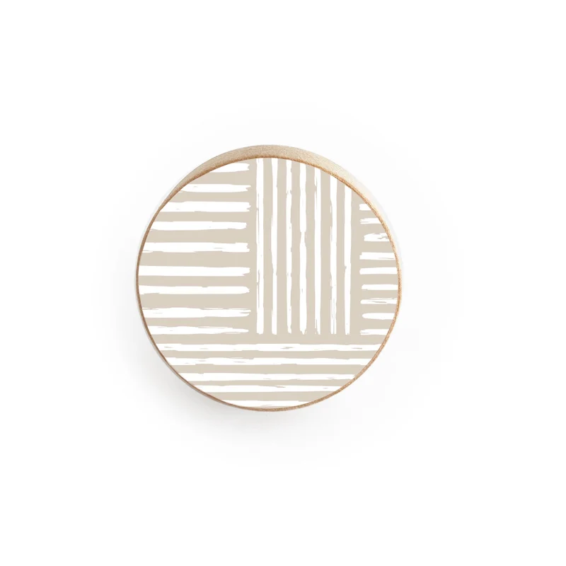 Pomo de puerta de madera con diseño Harmony en relieve (varios colores disponibles)