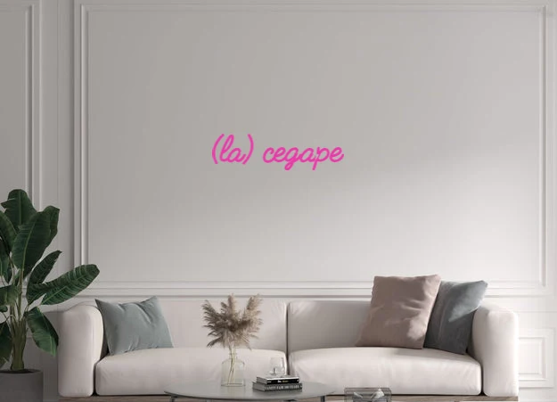 Custom text: (la) cegape