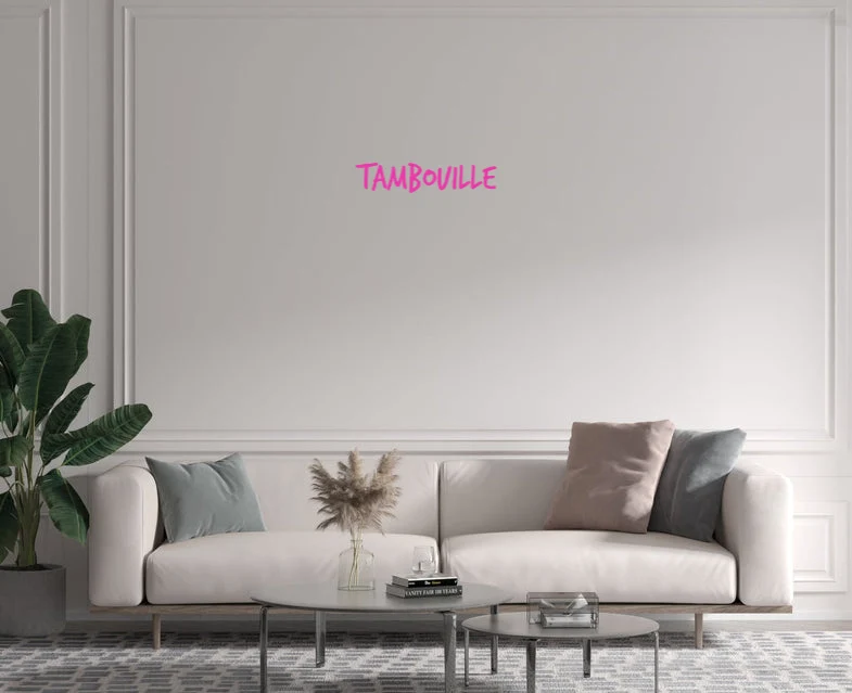Custom text: TAMBOUILLE