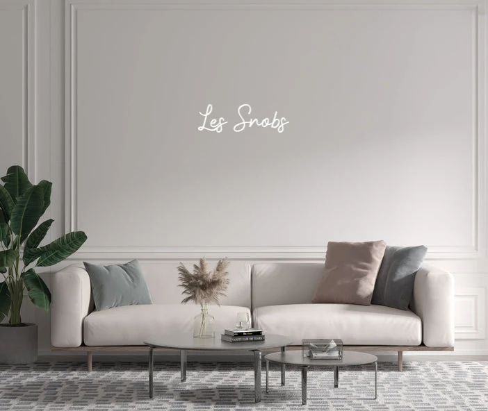 Custom text: Les Snobs