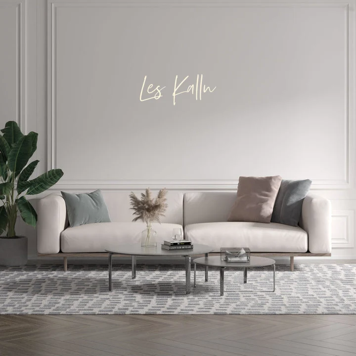 Custom text: Les Kallu