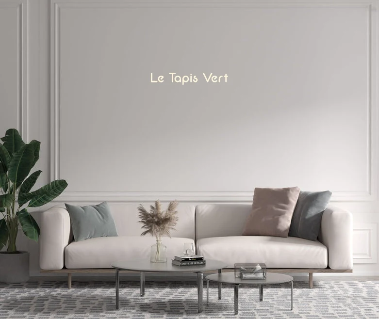 Custom text: Le Tapis Vert