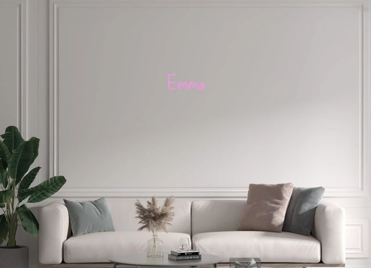 Custom text: Emma