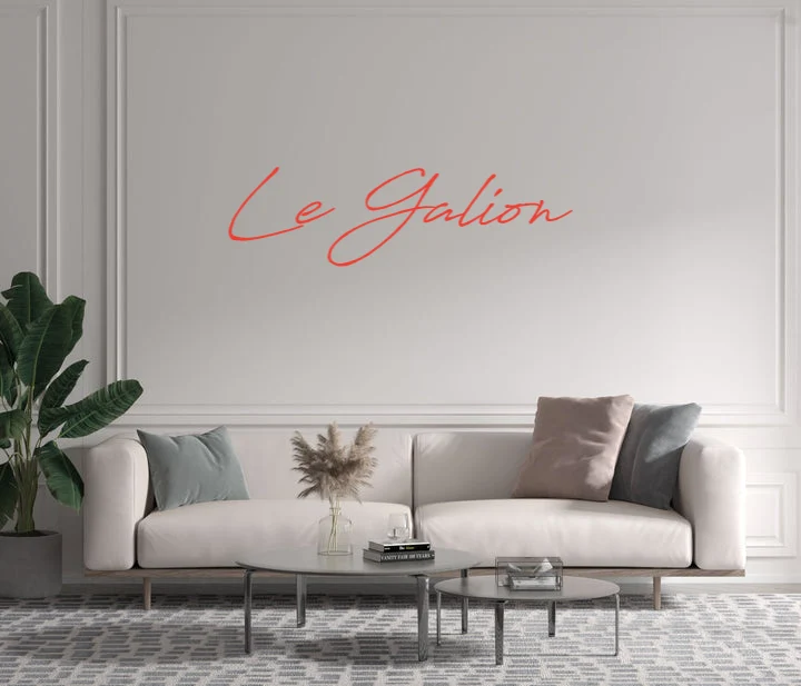 Custom text: Le Galion