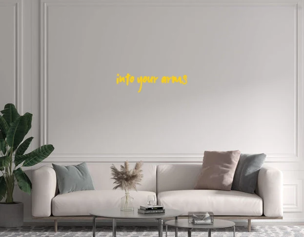 Custom text: into your arms