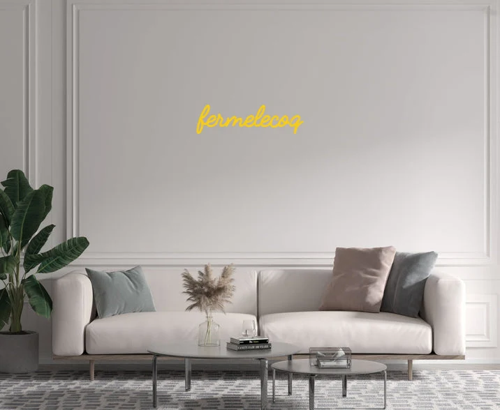 Custom text: fermelecoq
