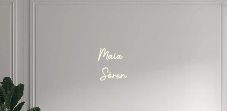 Custom text: Maïa Sören