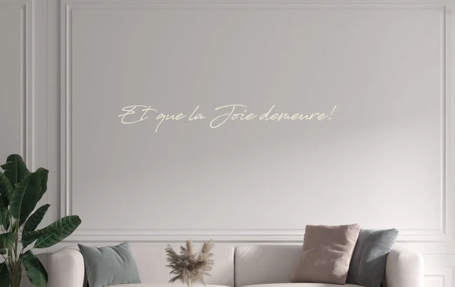Custom text: Et que la Joie demeure!