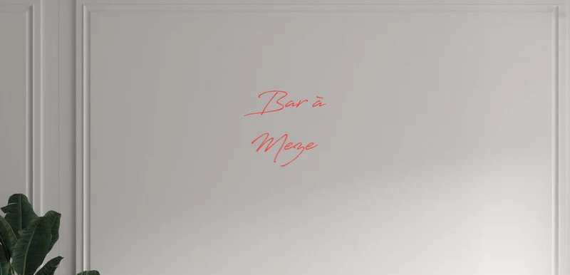 Custom text: Bar à Meze
