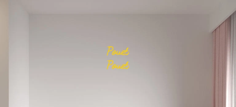 Custom text: Pouet Pouet