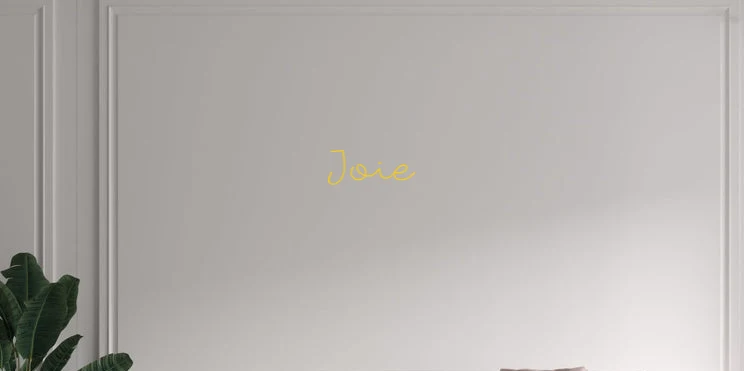 Custom text: Joie