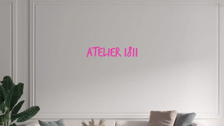 Custom text: ATELIER 1811