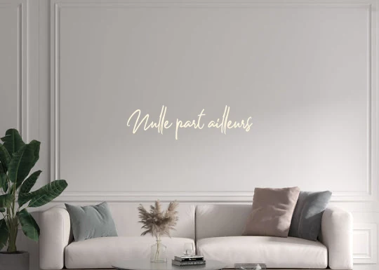 Custom text: Nulle part ailleurs