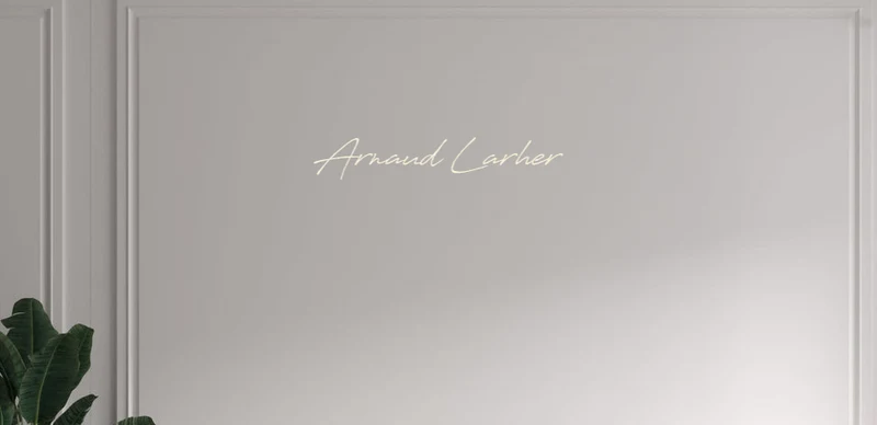 Custom text: Arnaud Larher
