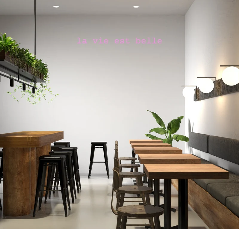 Custom text: la vie est belle