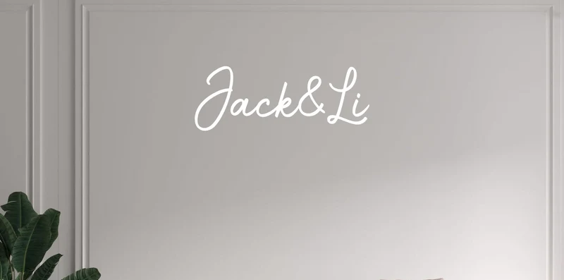 Custom text: Jack&Li