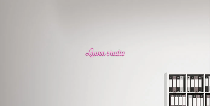 Custom text: Laura studio