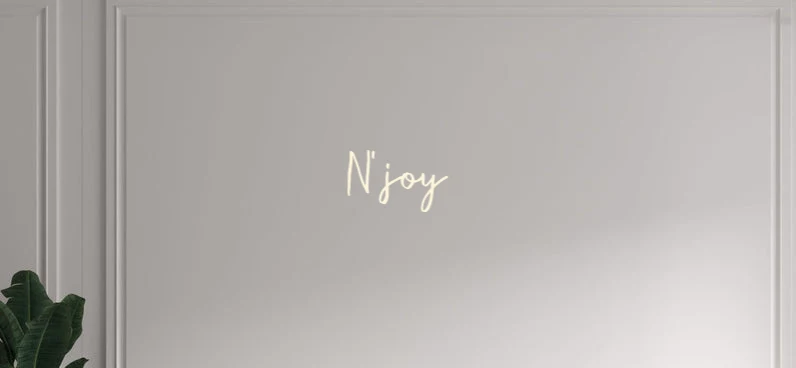 Custom text: N'joy