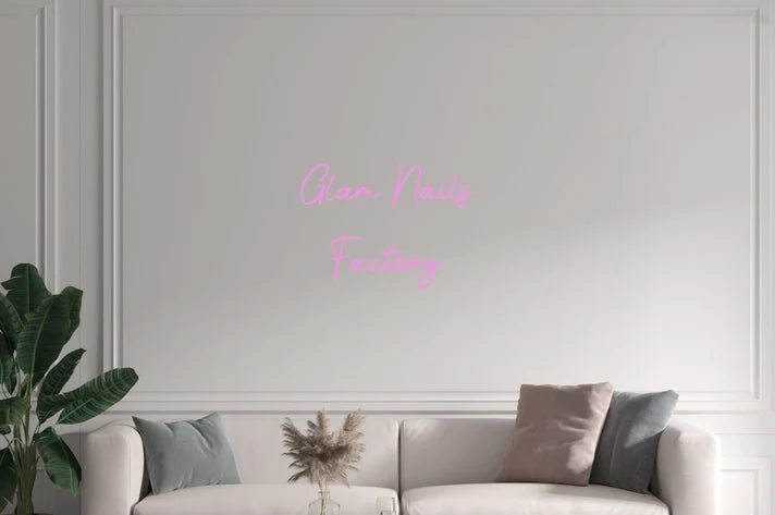 Custom text: Glam Nails Factory