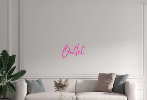 Custom text: Outlet