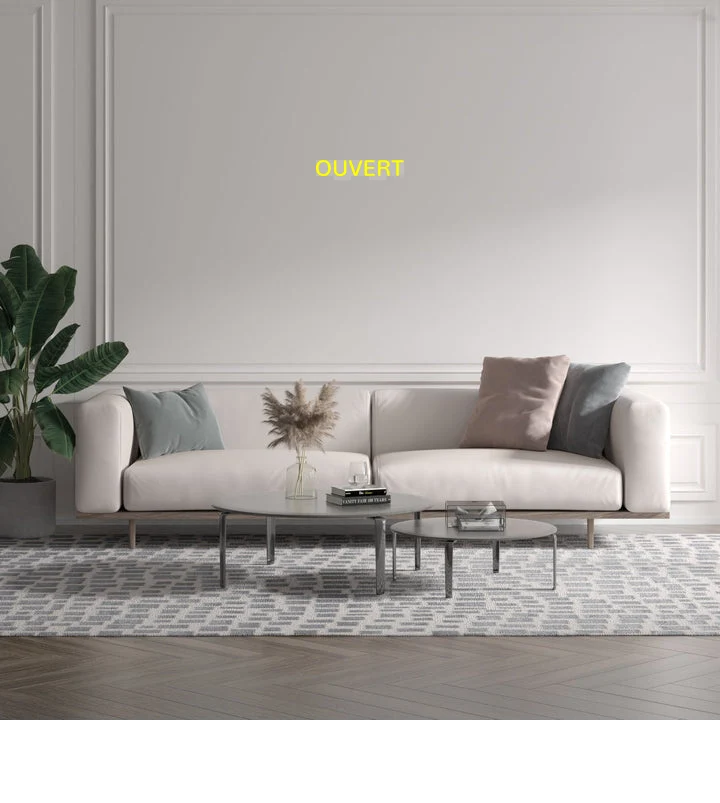 Custom text: OUVERT