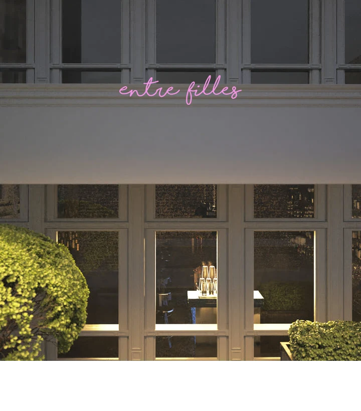 Custom text: Entre Filles