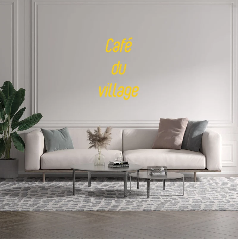 Custom text: Café du village