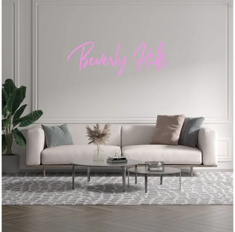 Custom text: Beverly Hills