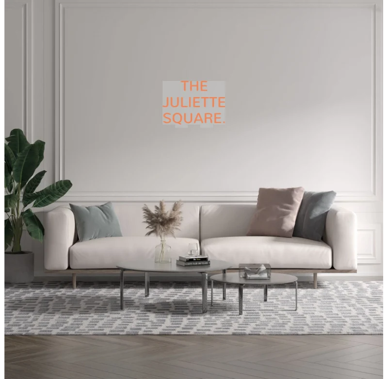 Custom text: THE JULIETTE SQUARE.