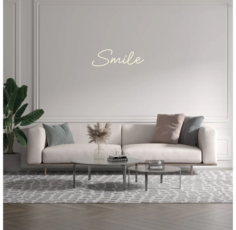 Custom text: Smile