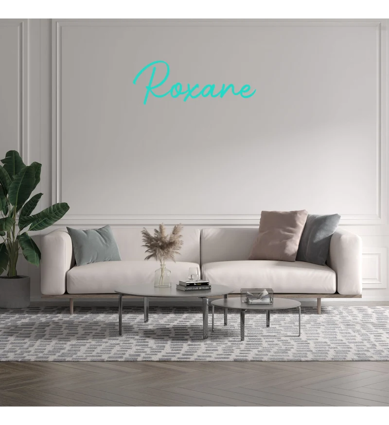 Custom text: Roxane