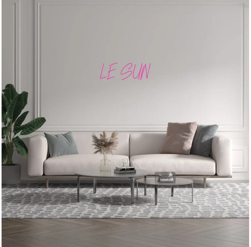 Custom text: LE SUN