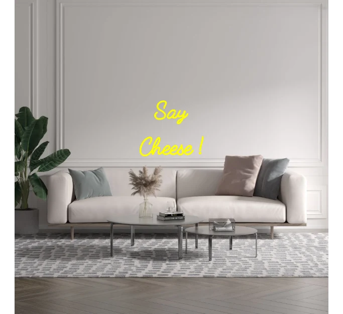 Custom text: Say Cheese !