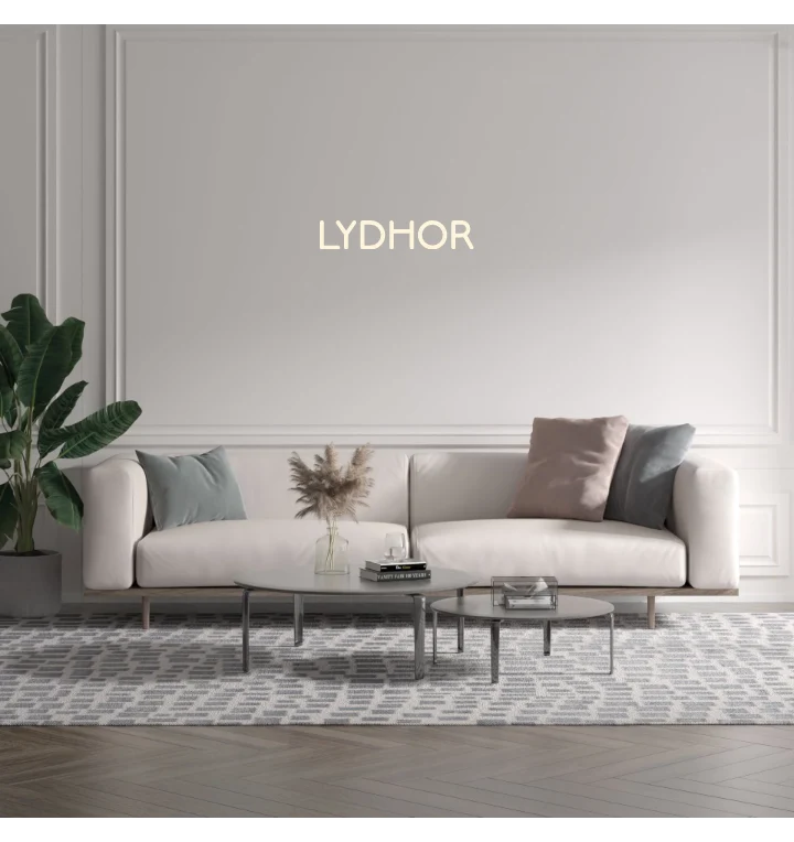 Custom text: LYDHOR