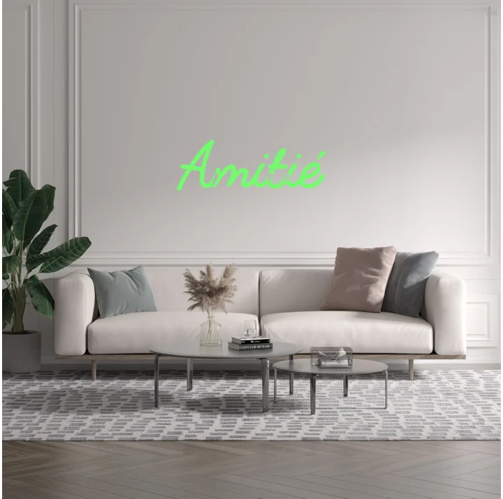 Custom text: Amitié