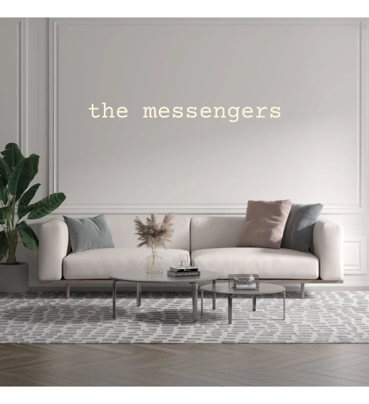 Custom text: the messengers