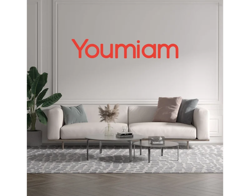 Custom text: Youmiam