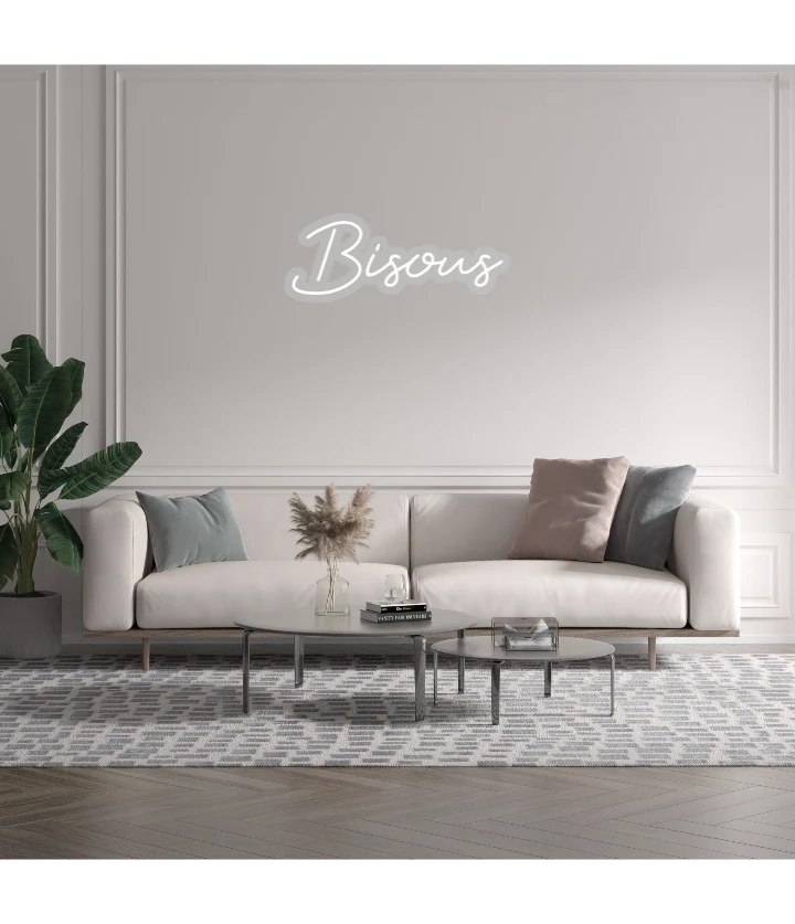 Custom text: Bisous
