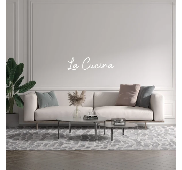Custom text: La Cucina