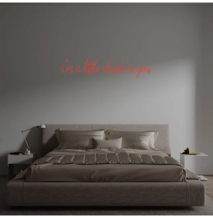 Custom text: i'm a little drunk in you