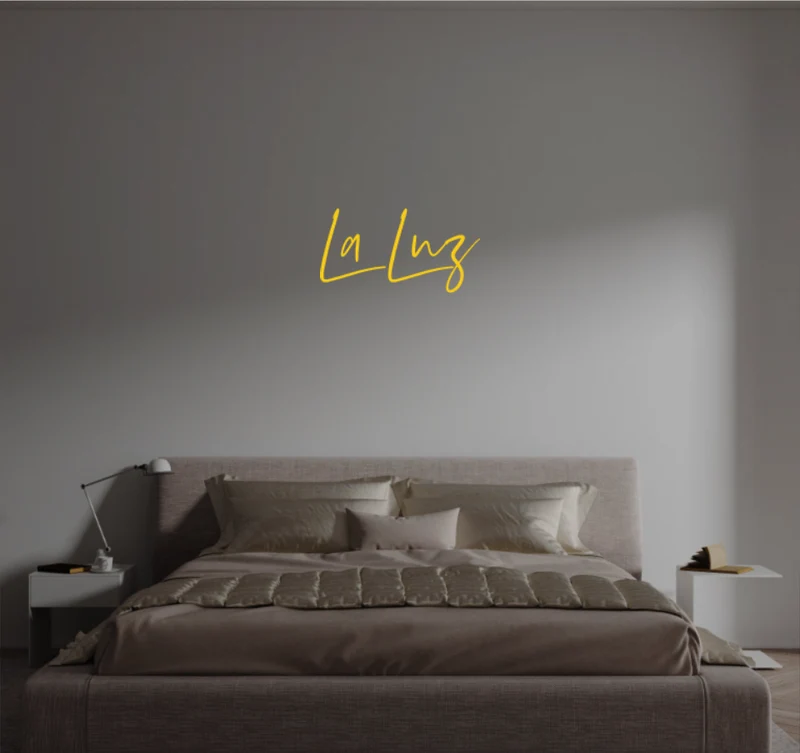 Custom text: La Luz