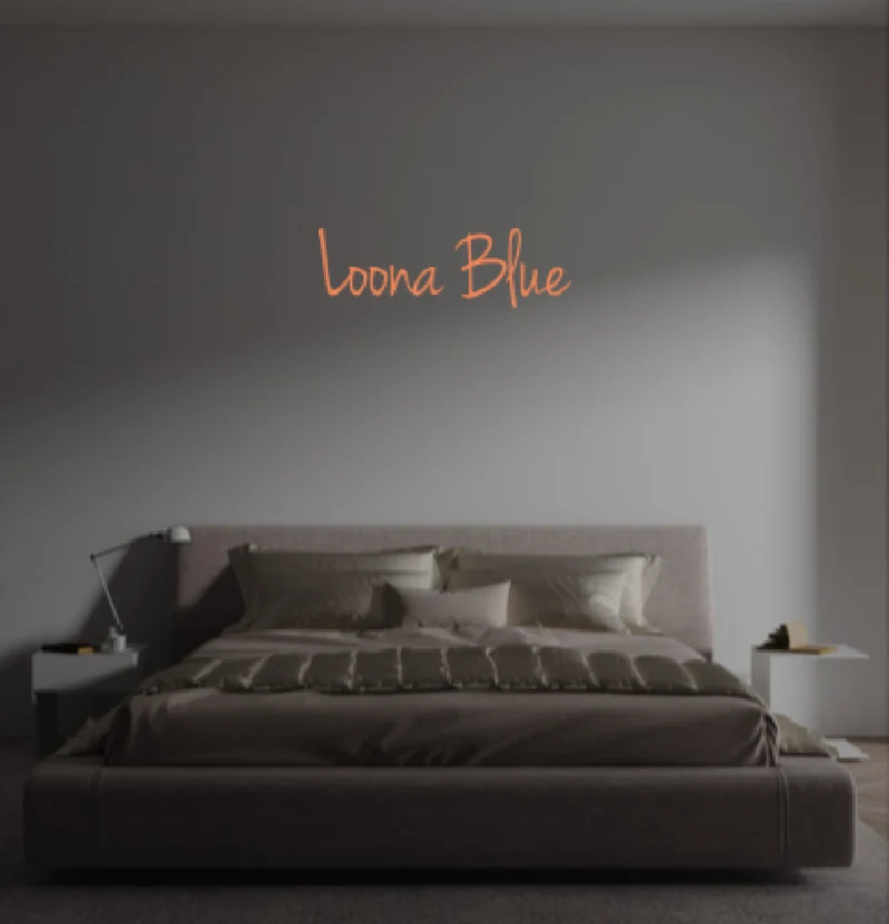 Custom text: Loona Blue