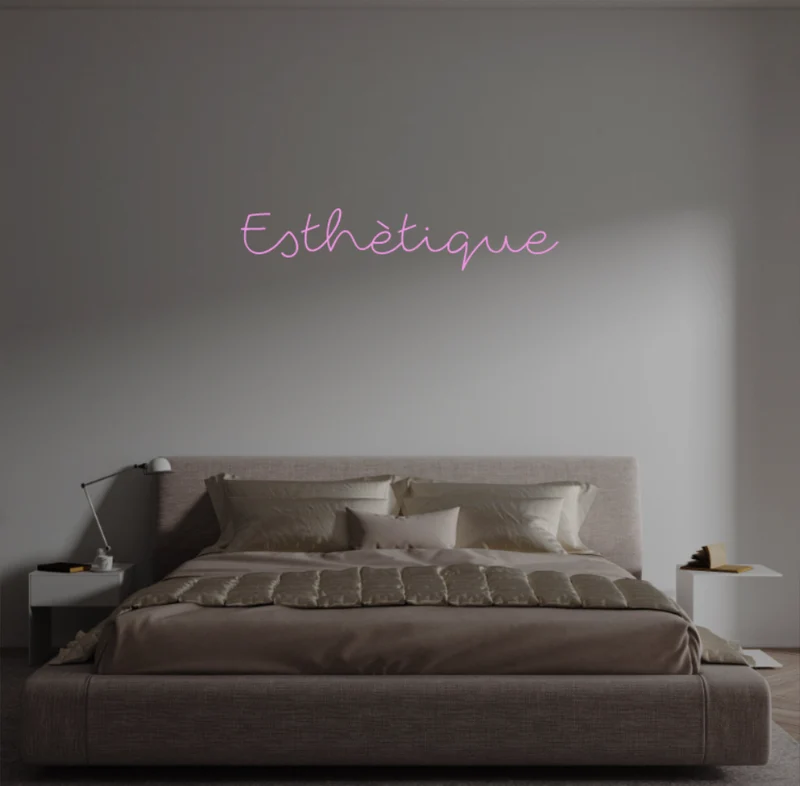 Custom text: Esthètique