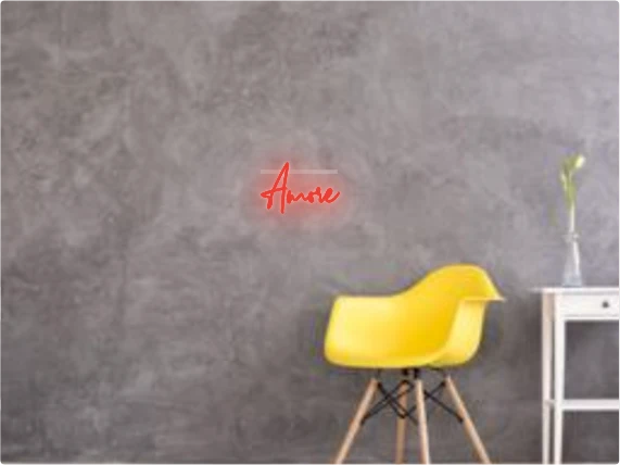 Custom text: Amore