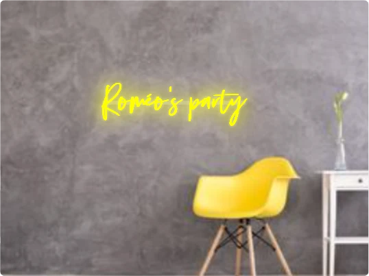 Custom text: Roméo's party