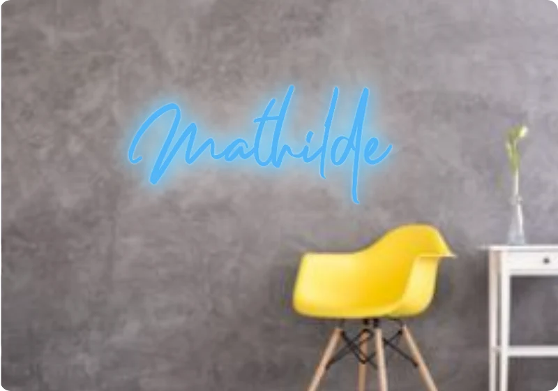 Custom text: Mathilde