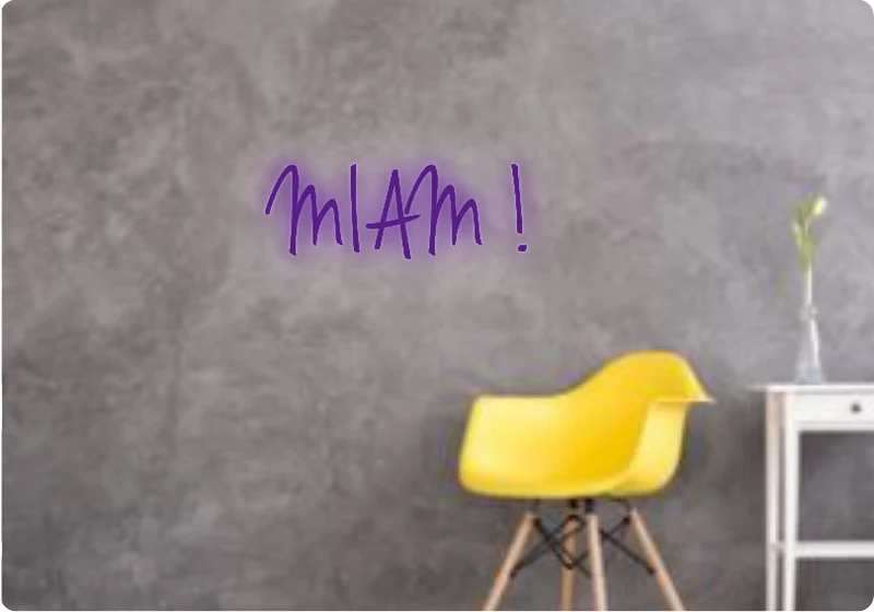 Custom text: MIAM !