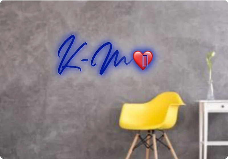 Custom text: K-M❤️