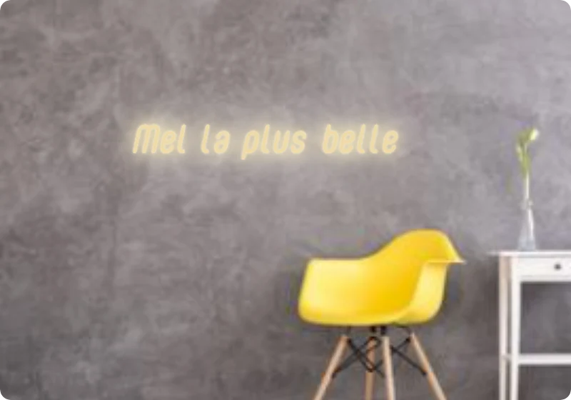 Custom text: Mel la plus belle